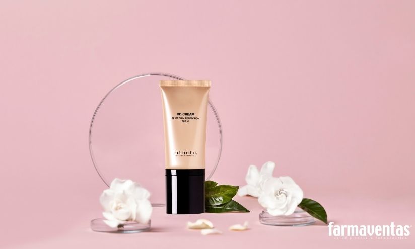 DD Cream Nude Skin Perfection SPF15 de Atashi Cellular Cosmetics